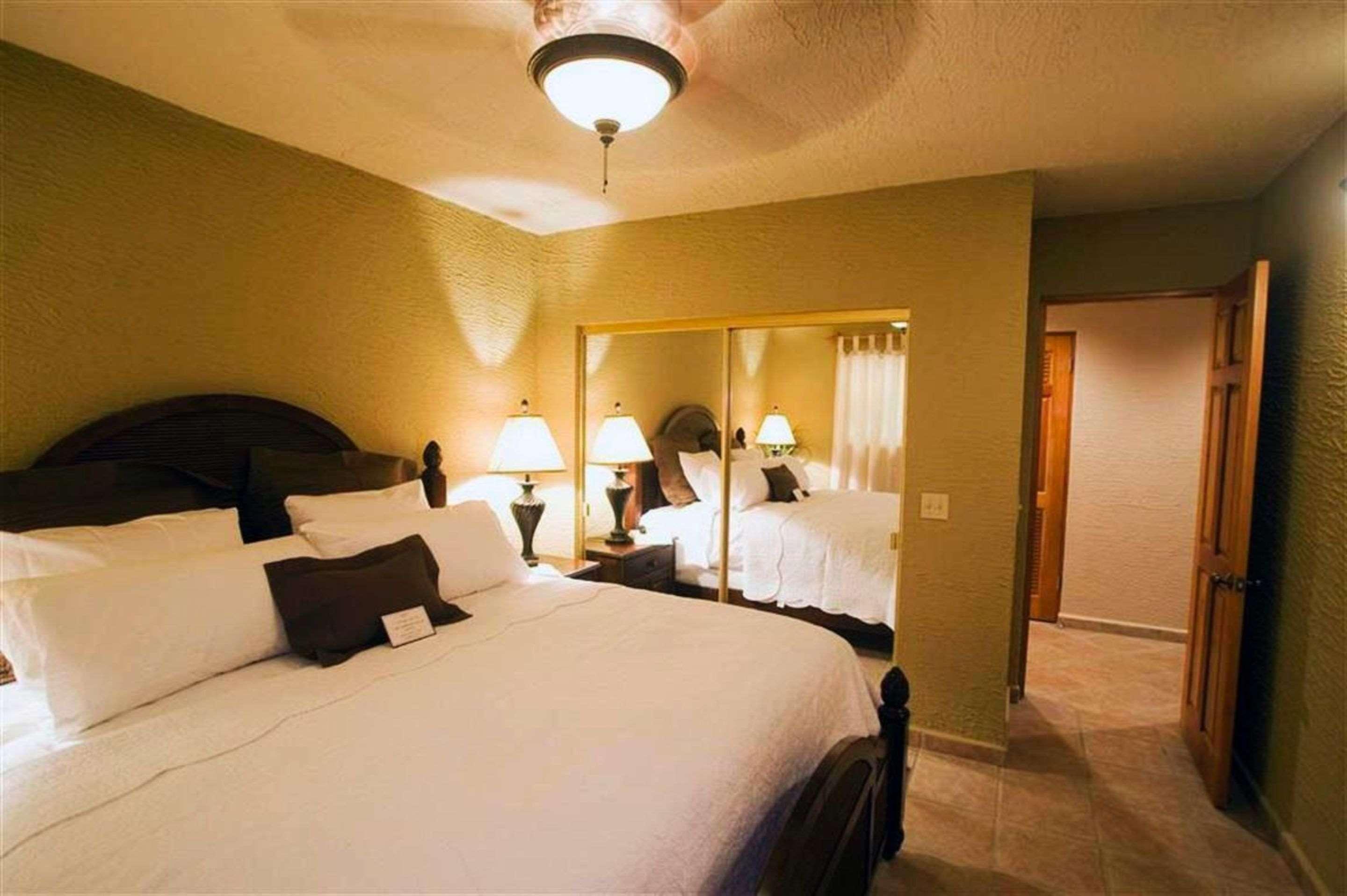 Clarion Suites Roatan At Pineapple Villas French Harbour Luaran gambar