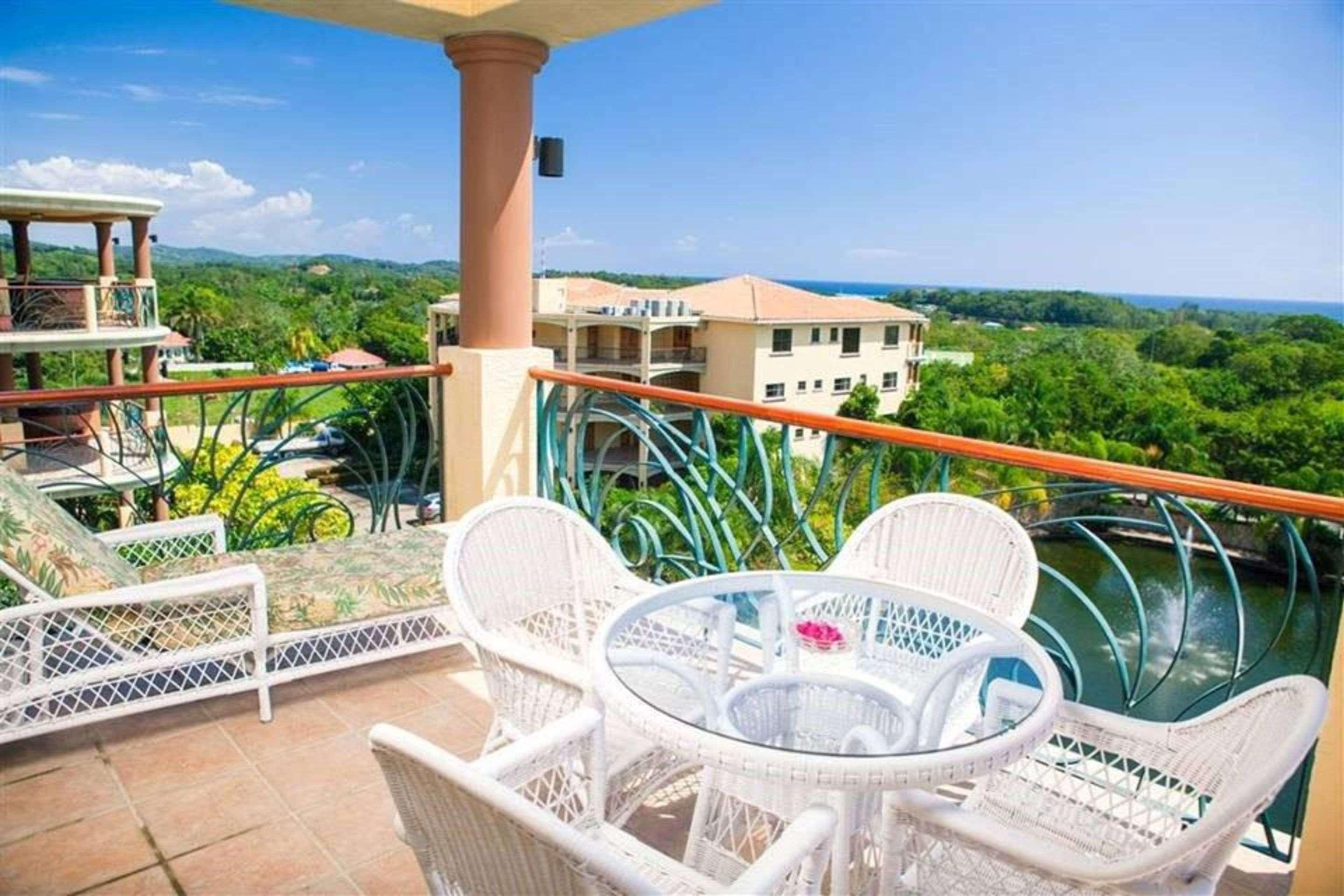 Clarion Suites Roatan At Pineapple Villas French Harbour Luaran gambar