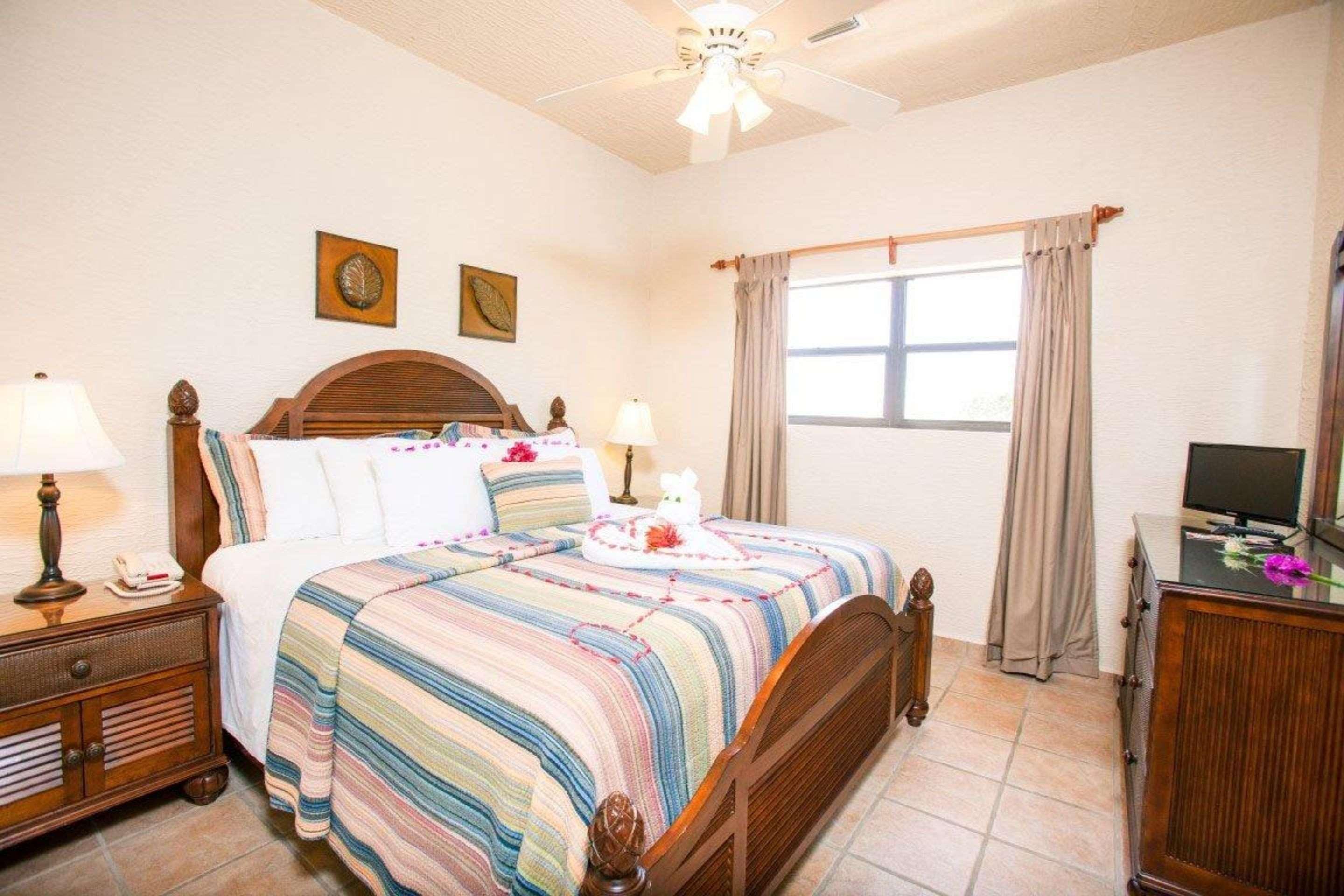 Clarion Suites Roatan At Pineapple Villas French Harbour Luaran gambar